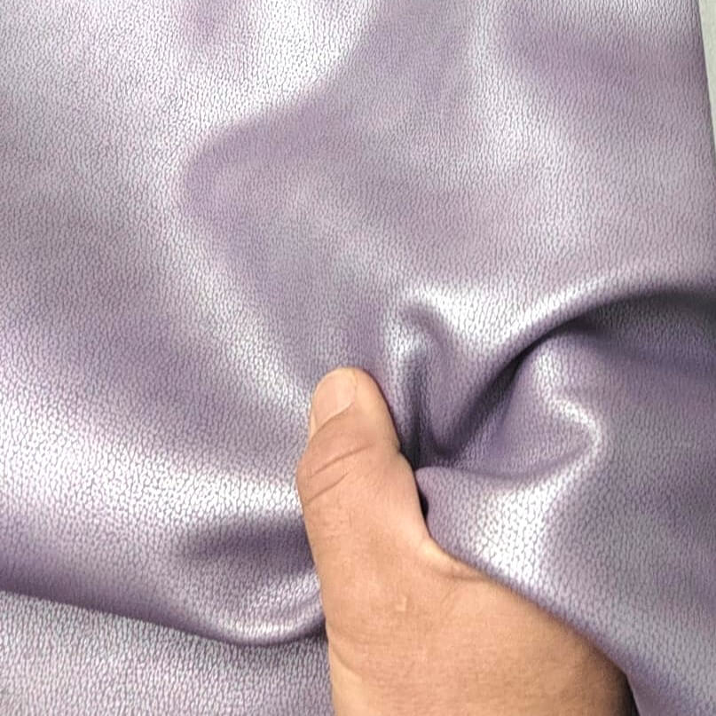 Descubre la Sofisticación y Elegancia del Cuero de Alta Calidad en Lila Amarmolado