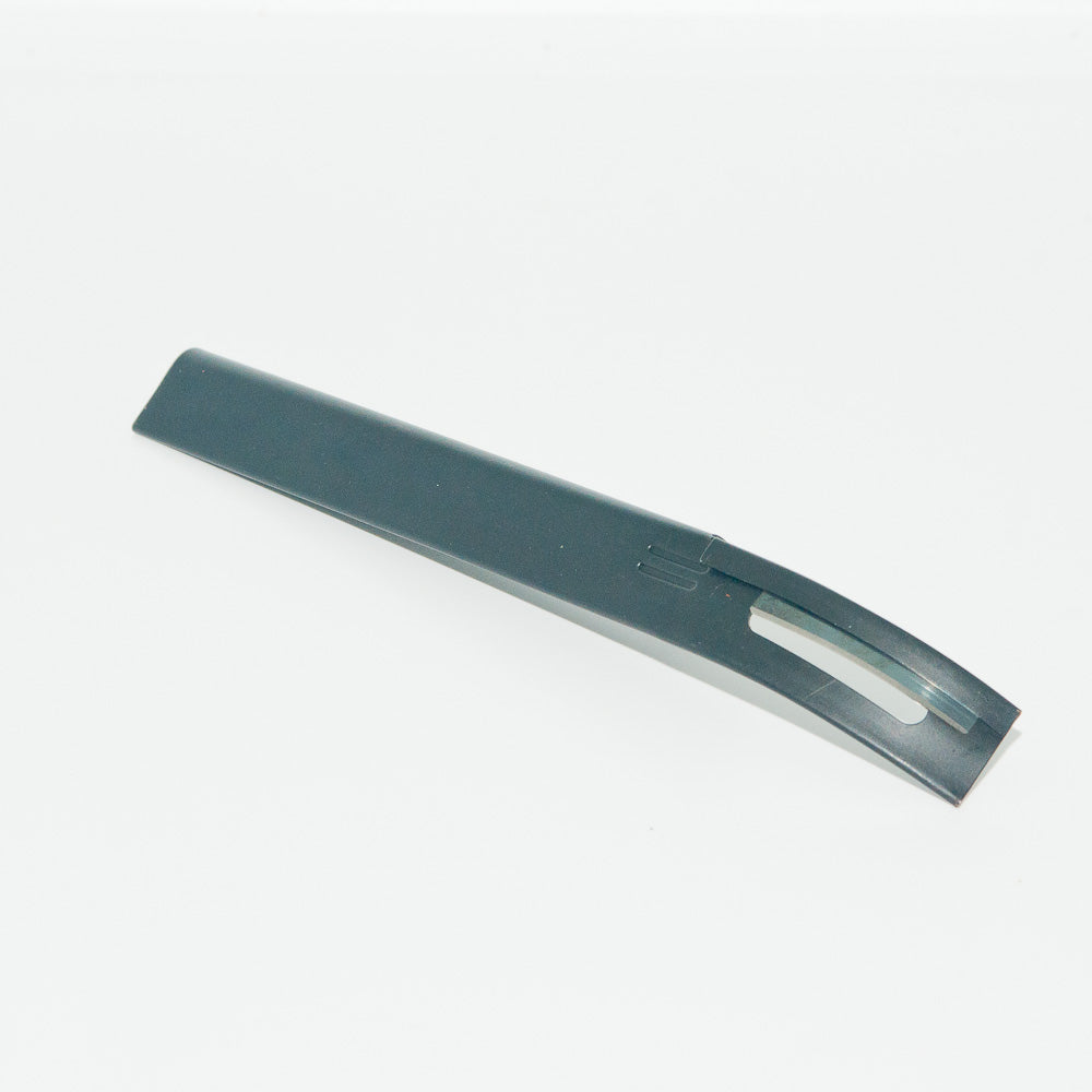 Leather thinning knife