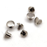 Tornillos para Cinturón con Acabado en Níquel y Oro Viejo: Durabilidad y Estilo