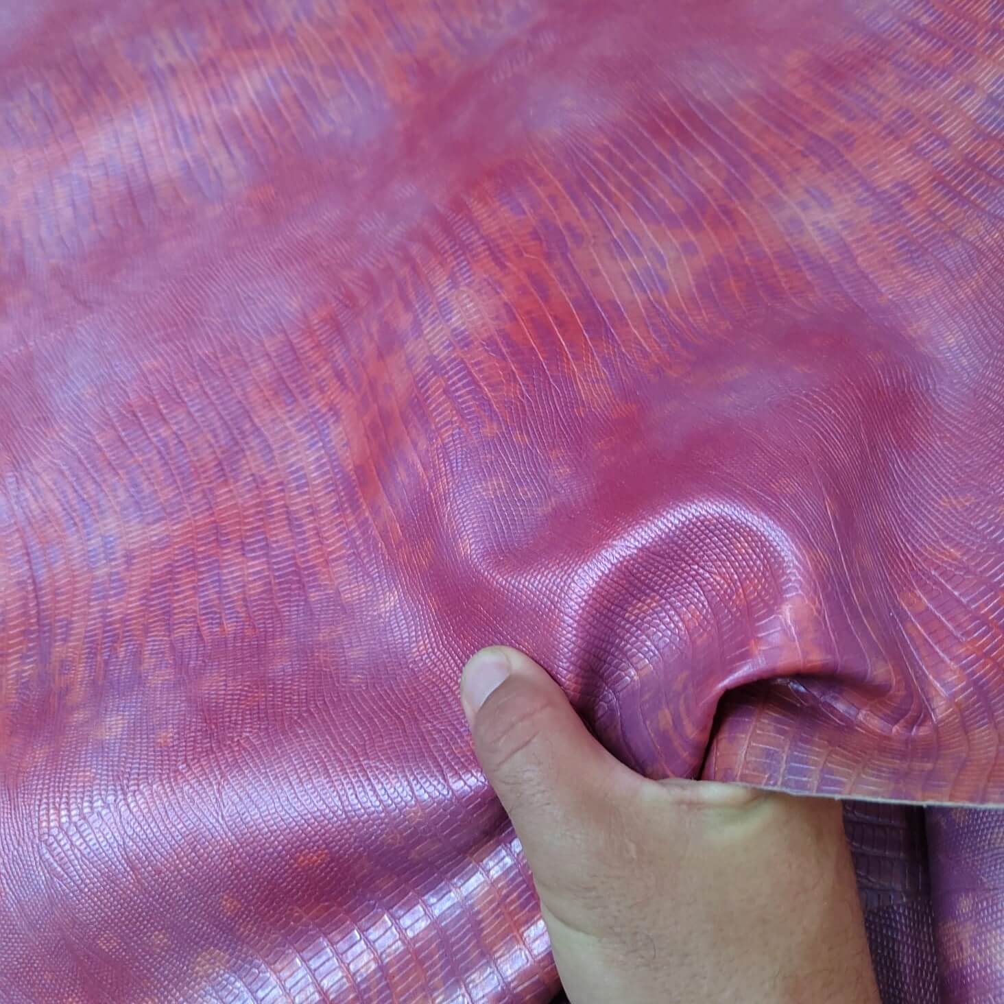 Imprimé bicolore bronzé rose et fuchsia. Spectaculaire