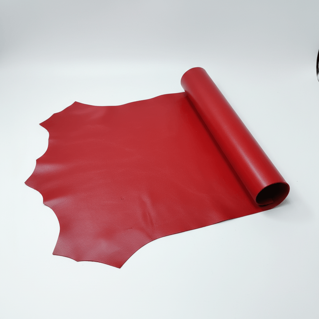 🔥 Cuero en Oferta color rojo – ¡Brilla con un material de altísima calidad! 🔥