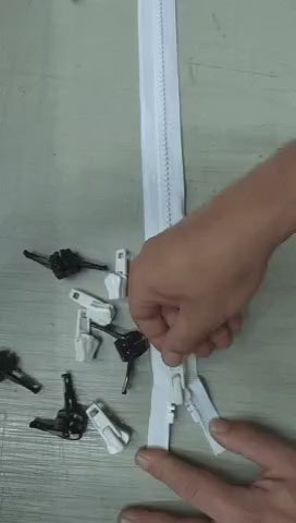 Cremallera abierta Ykk náutica fuerte . Malla 10